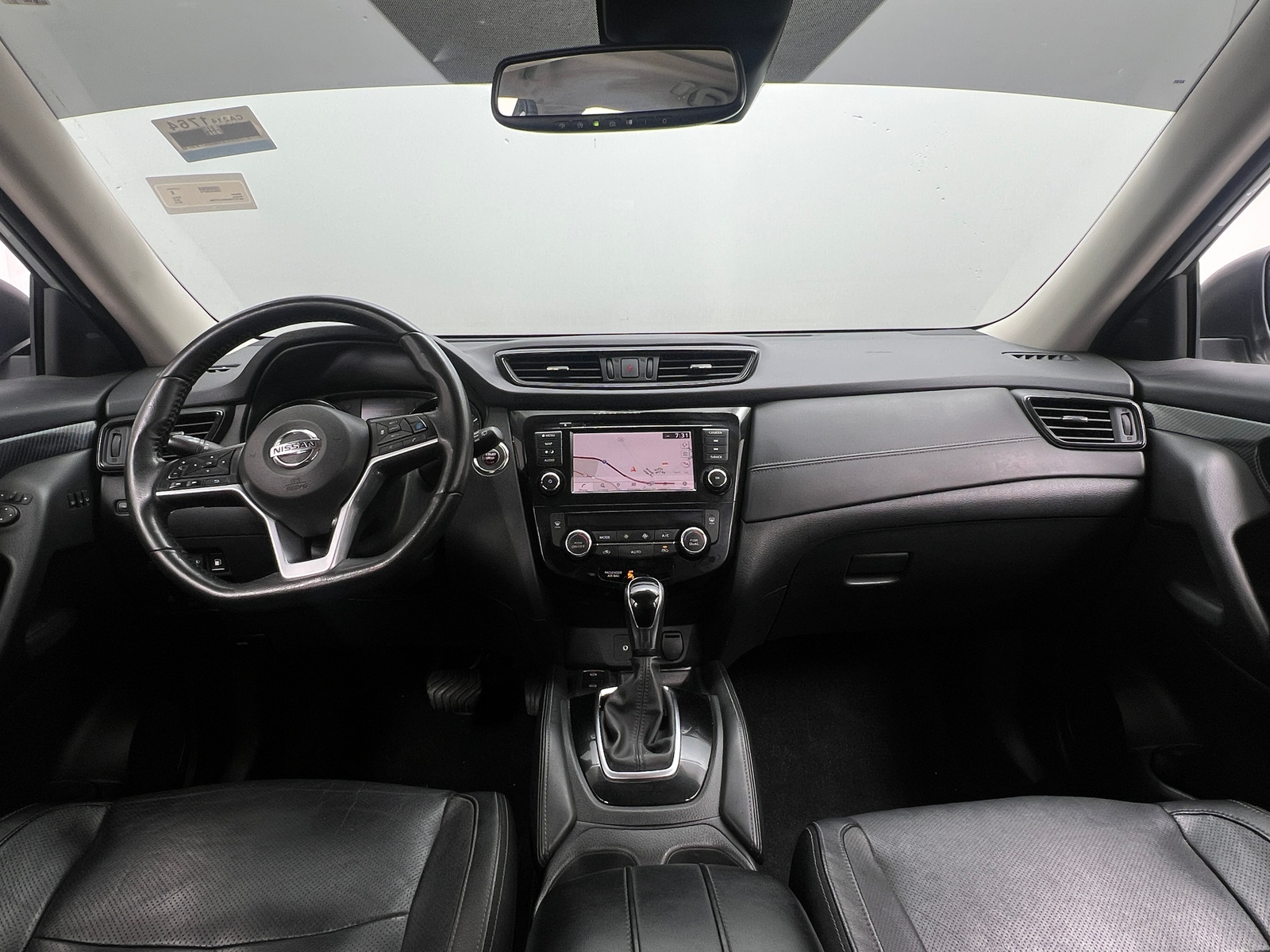 Thumbnail: 2019 Nissan Rogue - 2