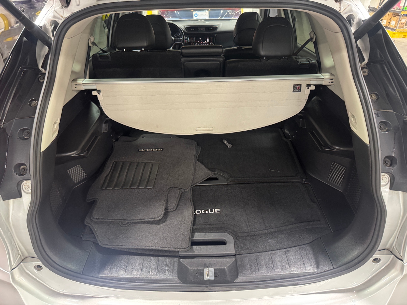 Thumbnail: 2019 Nissan Rogue - 6