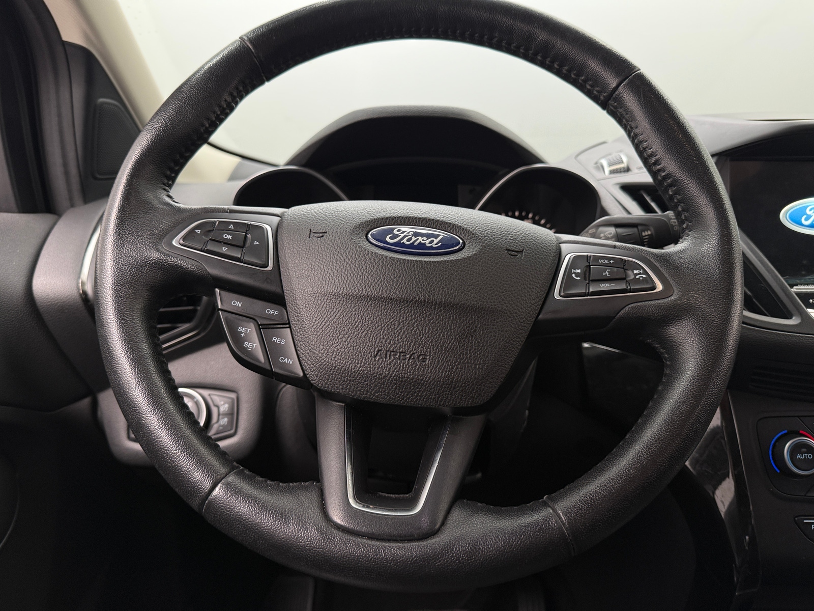 Thumbnail: 2018 Ford Escape - 4