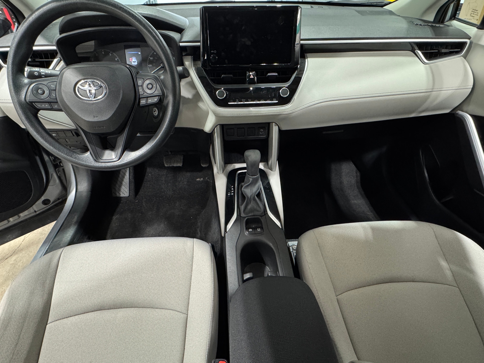 Thumbnail: 2024 Toyota Corolla Cross - 3