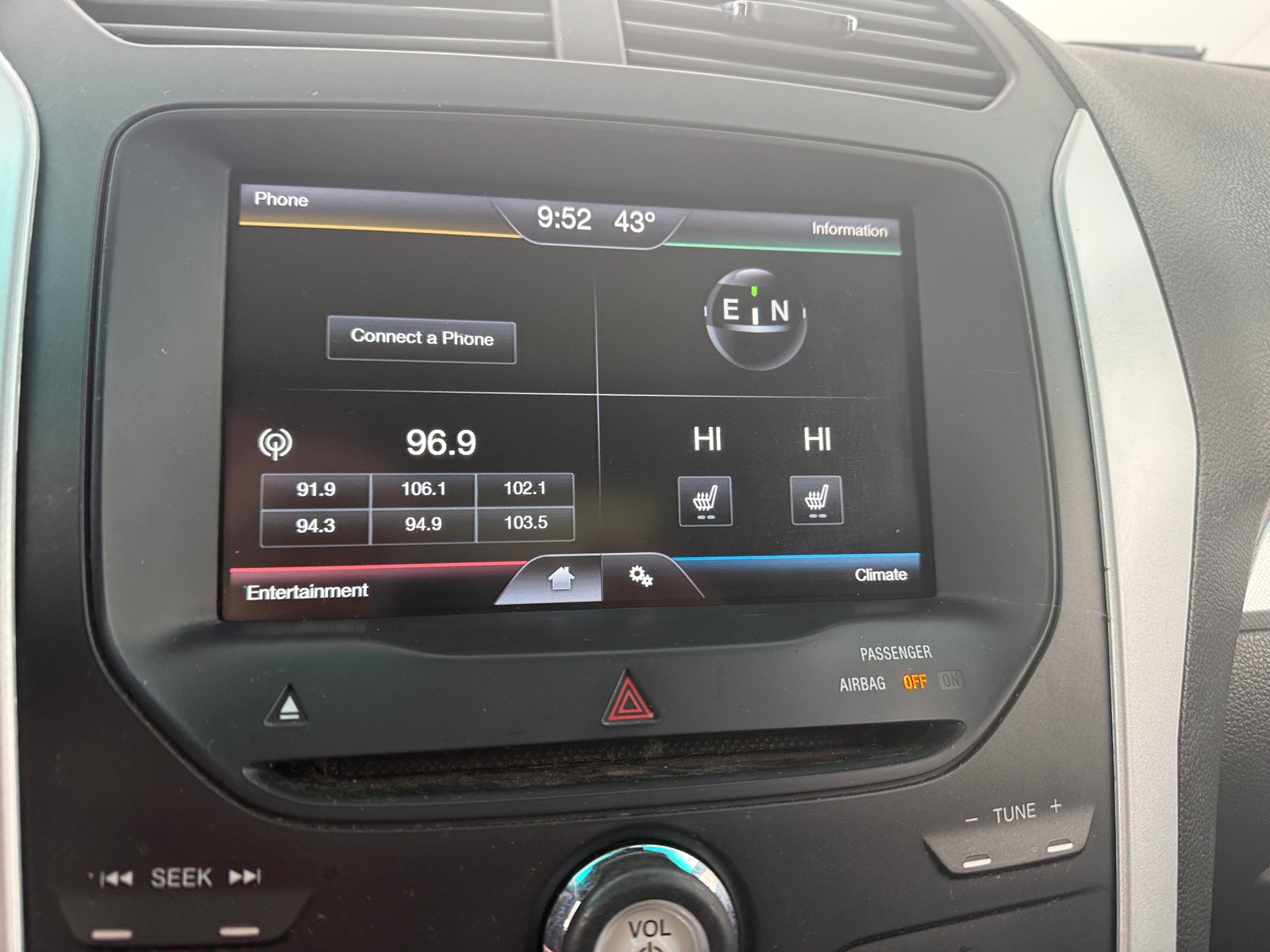 Thumbnail: 2012 Ford Explorer - 4