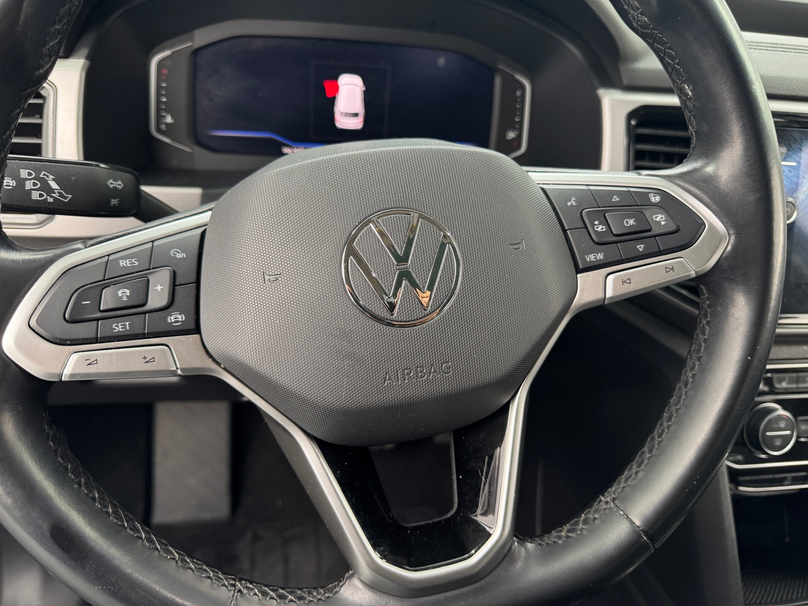 Thumbnail: 2021 Volkswagen Atlas - 4