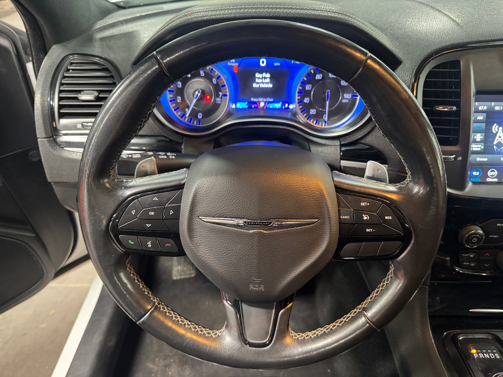 Thumbnail: 2021 Chrysler 300 - 4