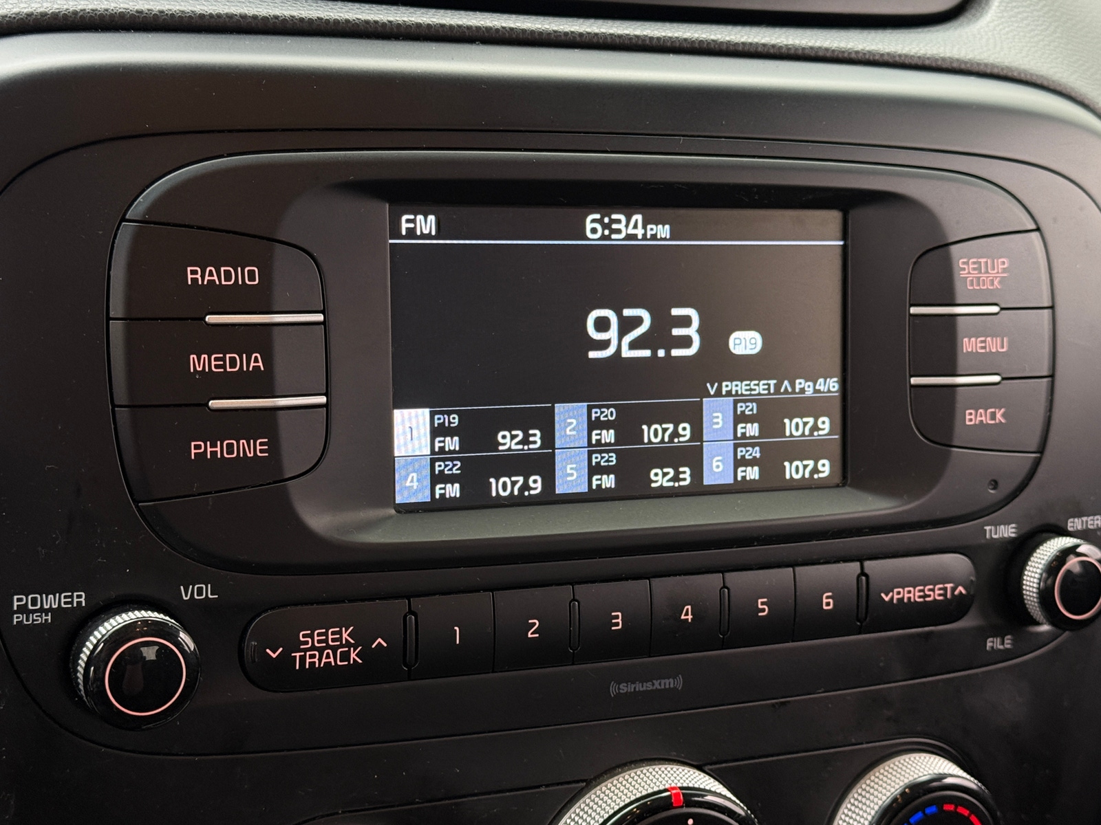 Thumbnail: 2017 Kia Soul - 4