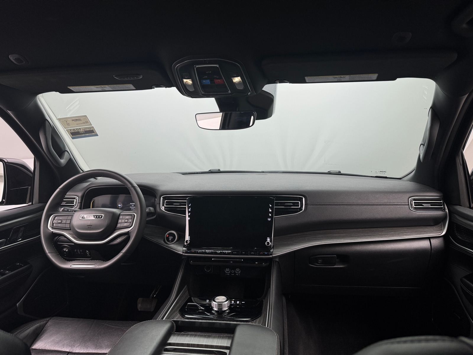 Thumbnail: 2024 Jeep Wagoneer - 2