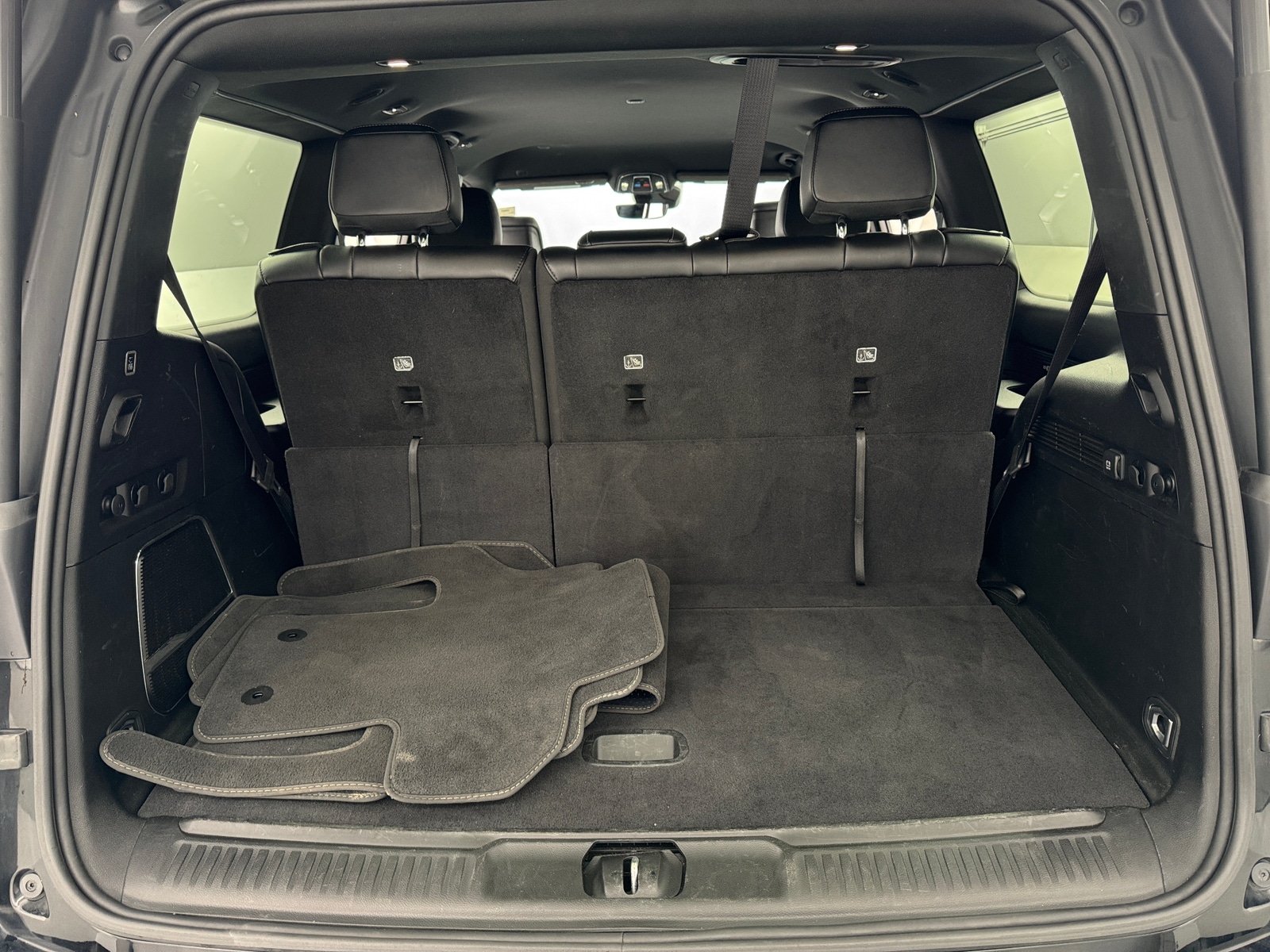 Thumbnail: 2024 Jeep Wagoneer - 6