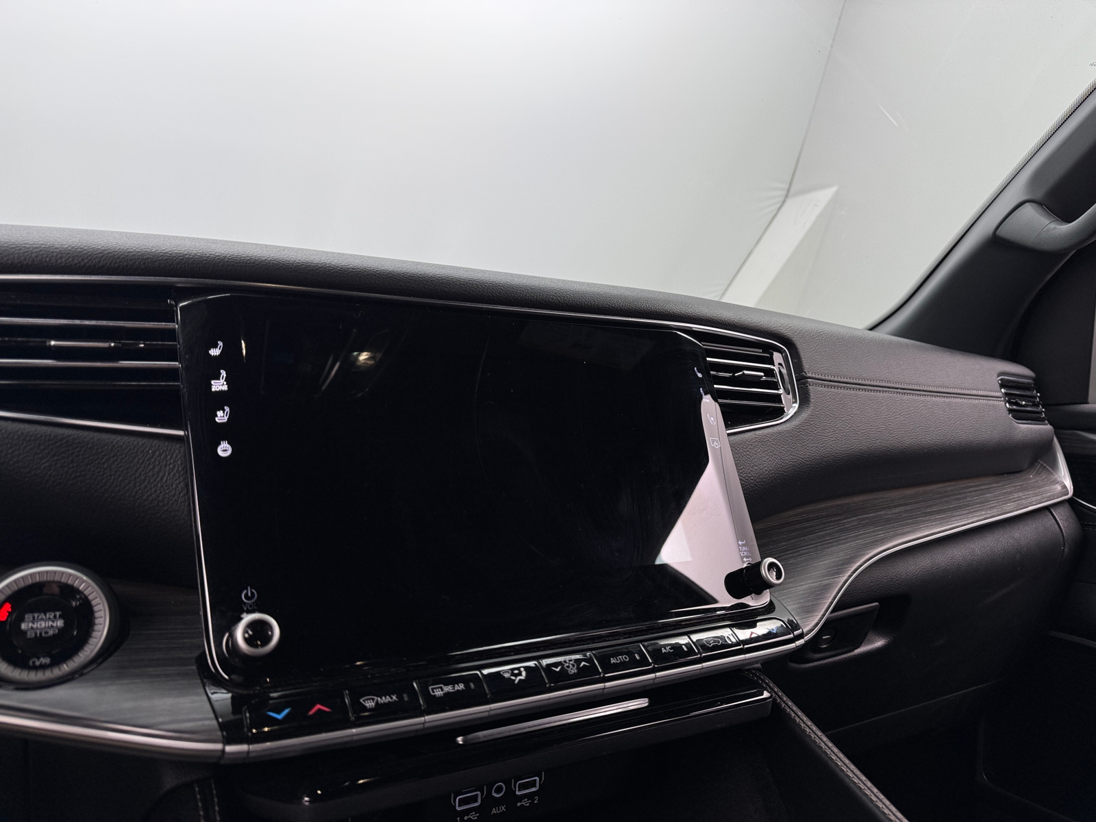 Thumbnail: 2024 Jeep Wagoneer - 3