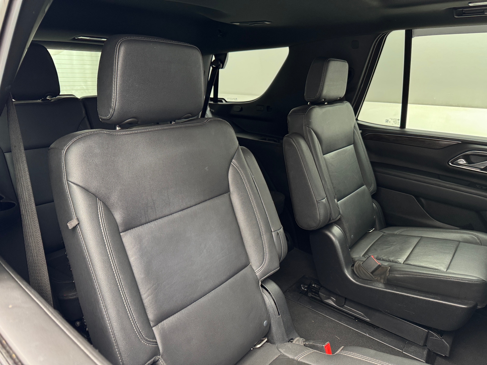 Thumbnail: 2022 Chevrolet Tahoe - 5