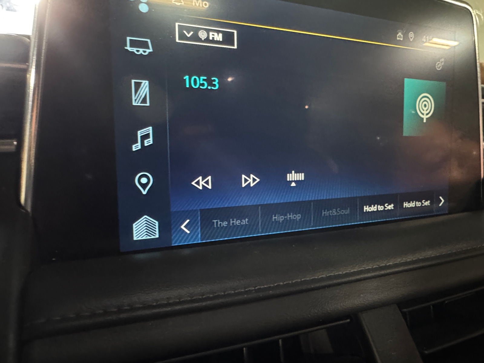 Thumbnail: 2022 Chevrolet Tahoe - 3