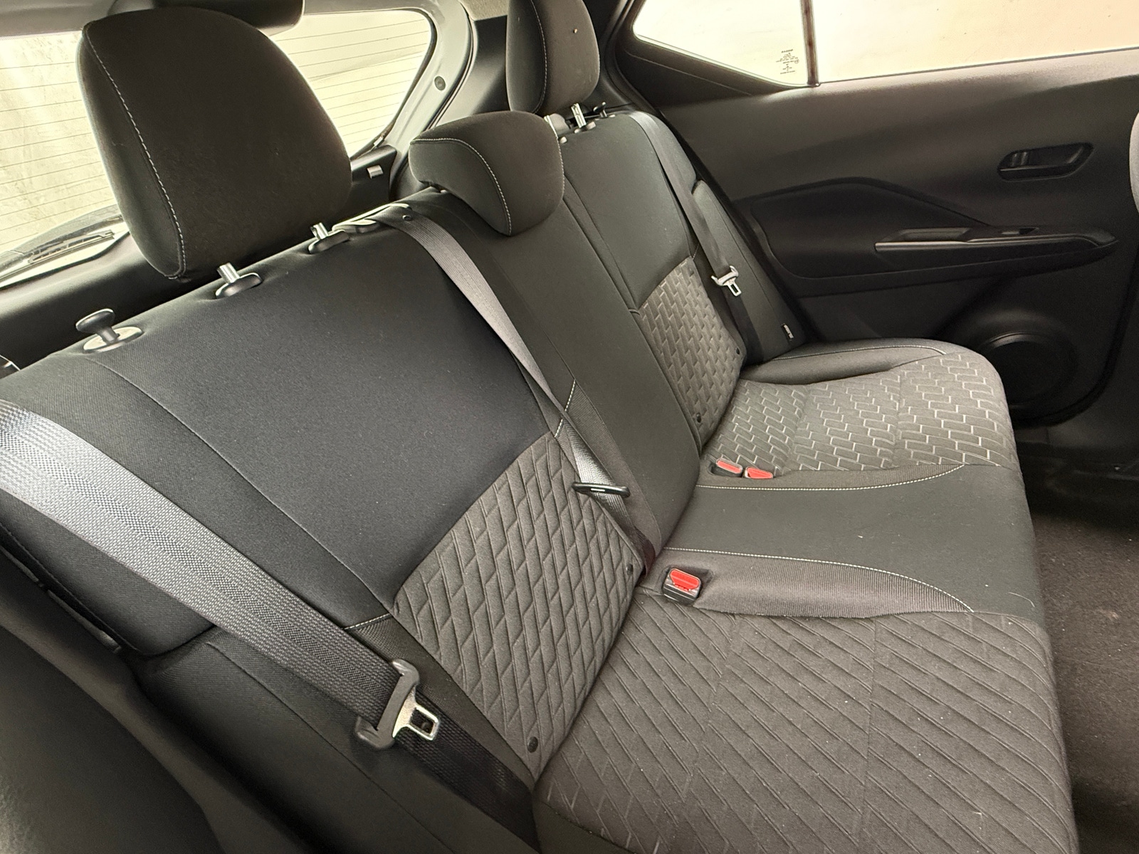 Thumbnail: 2022 Nissan Kicks - 6