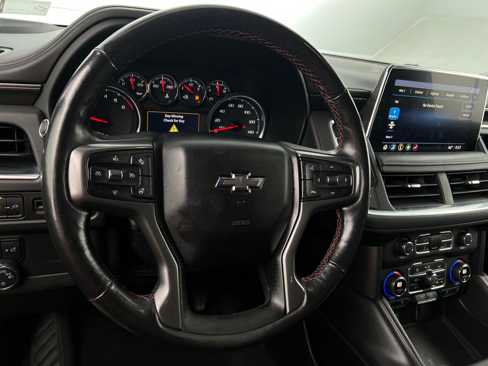 Thumbnail: 2021 Chevrolet Suburban - 4