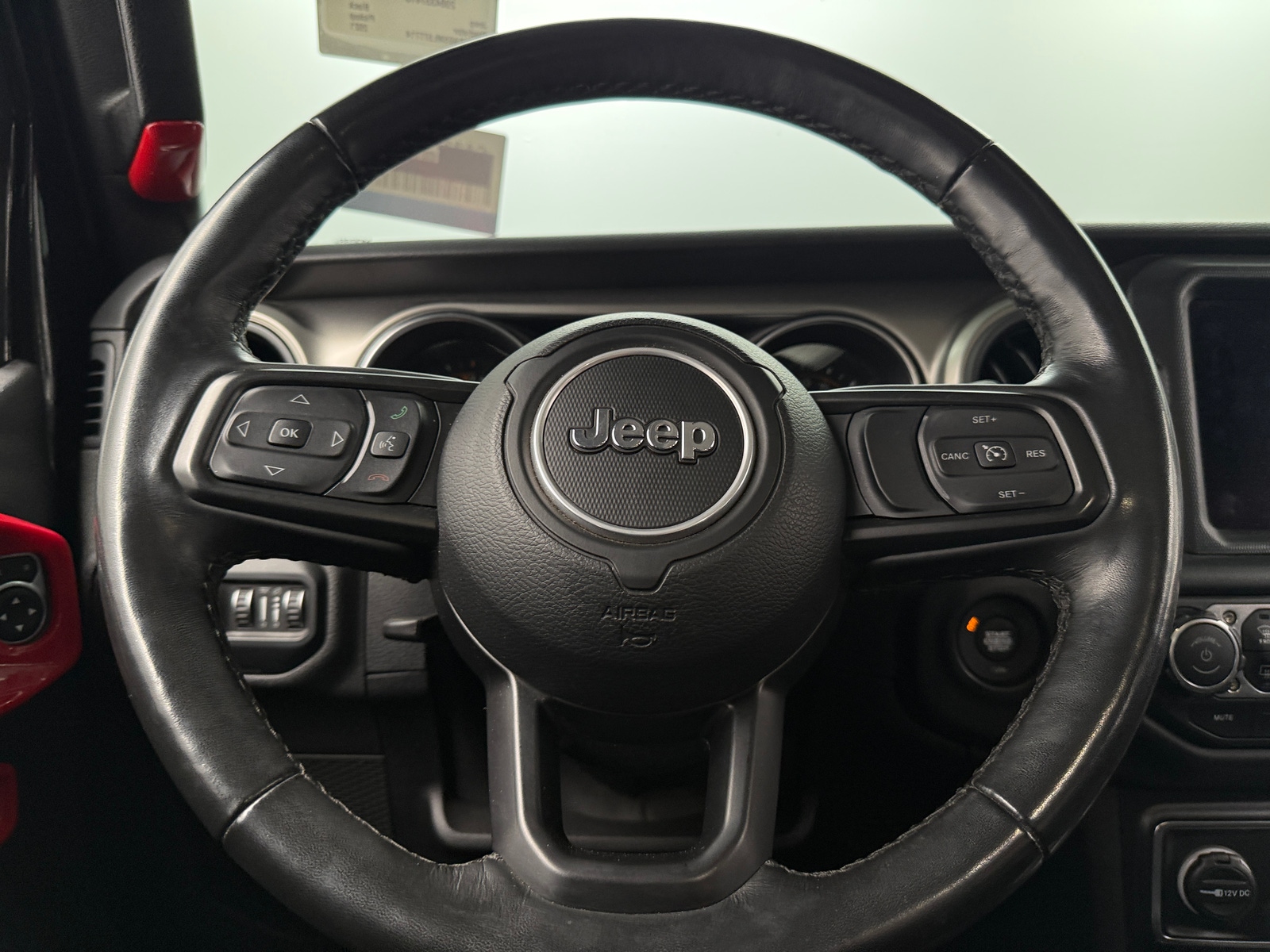 Thumbnail: 2021 Jeep Gladiator - 5