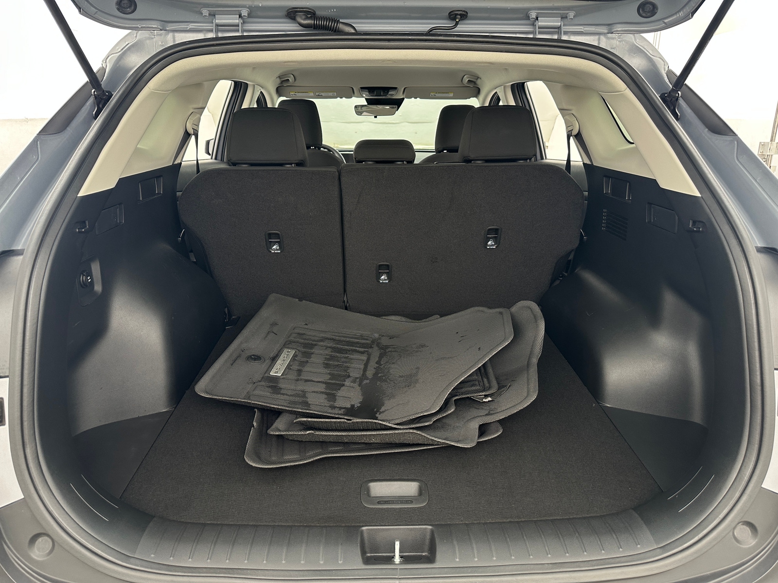 Thumbnail: 2025 Kia Sportage - 7