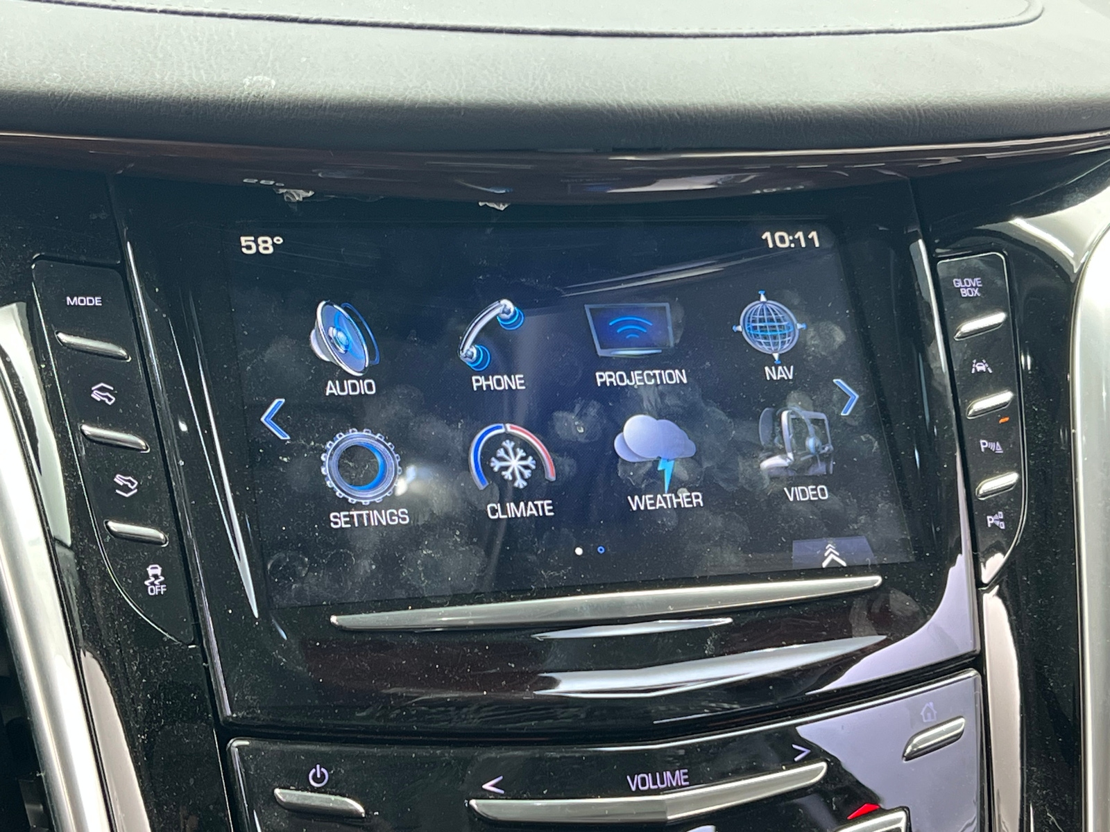 Thumbnail: 2020 Cadillac Escalade - 3