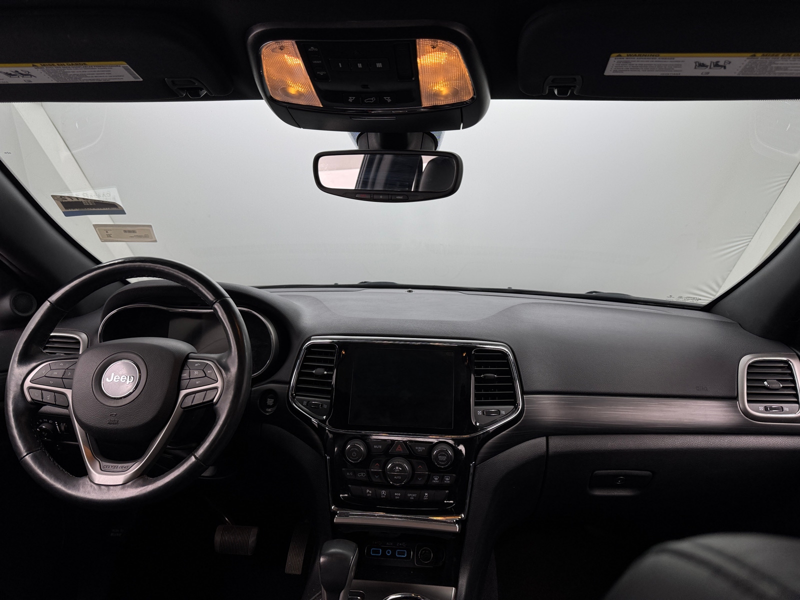 Thumbnail: 2020 Jeep Grand Cherokee - 3