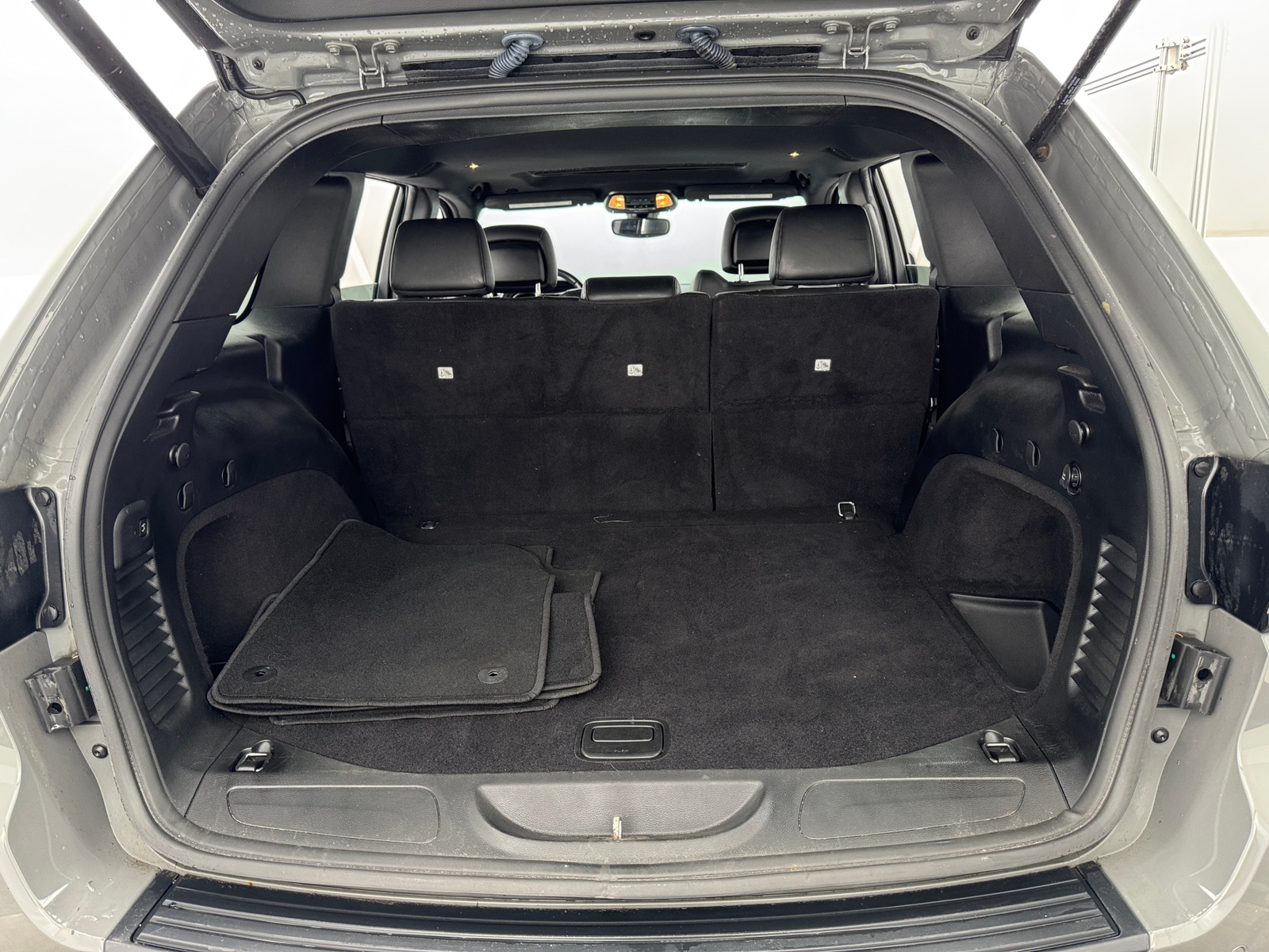 Thumbnail: 2020 Jeep Grand Cherokee - 7