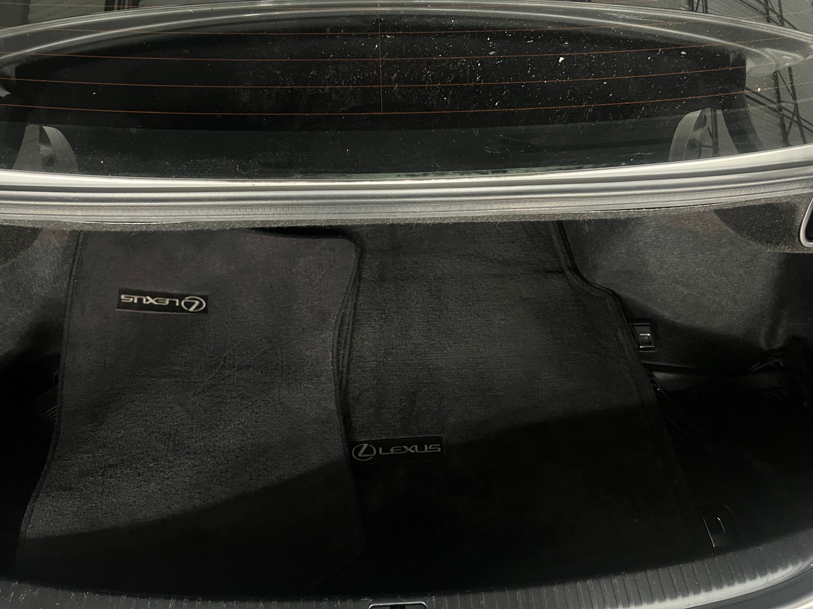 Thumbnail: 2012 Lexus IS - 6