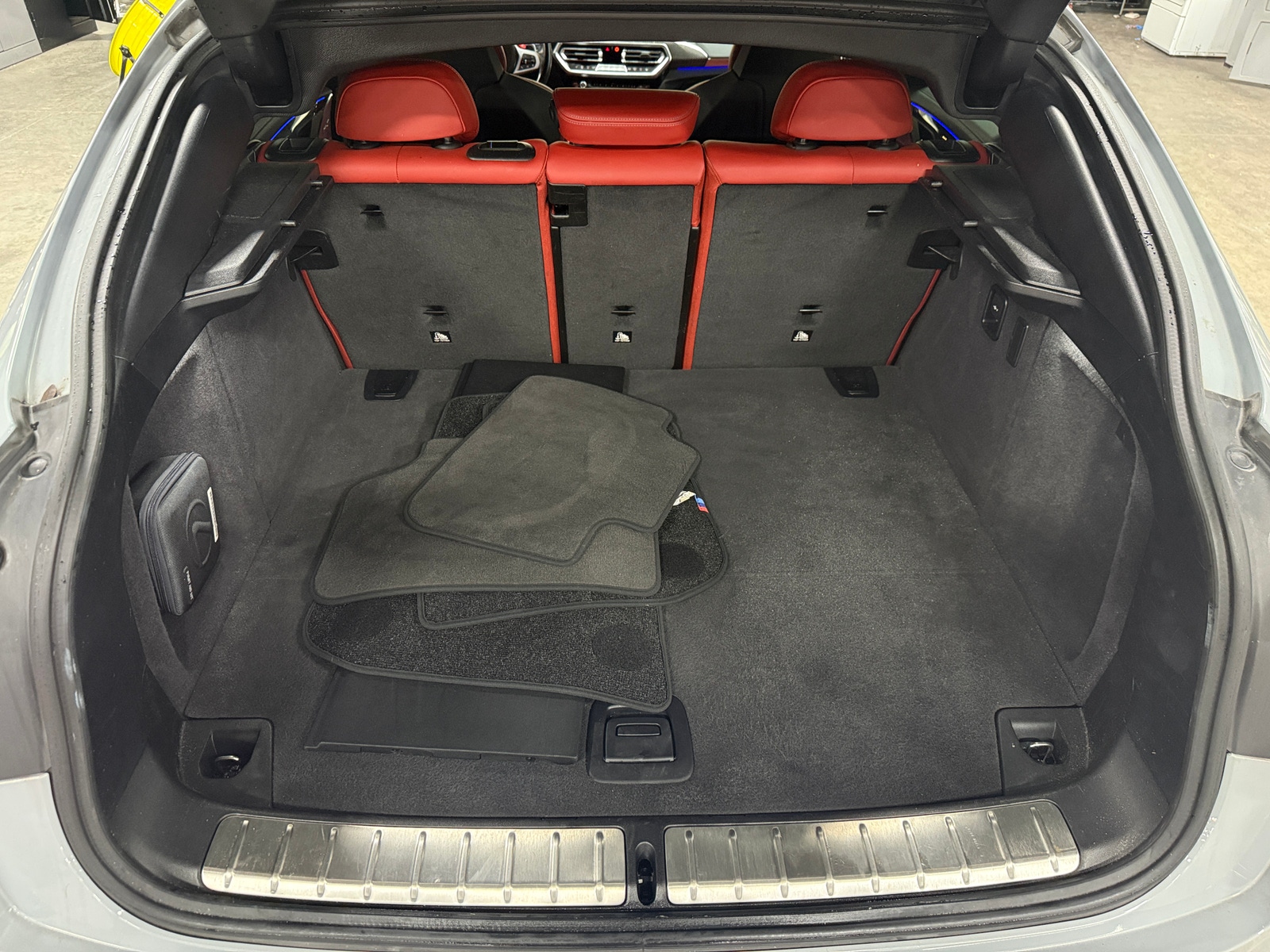 Thumbnail: 2022 BMW X4 - 6