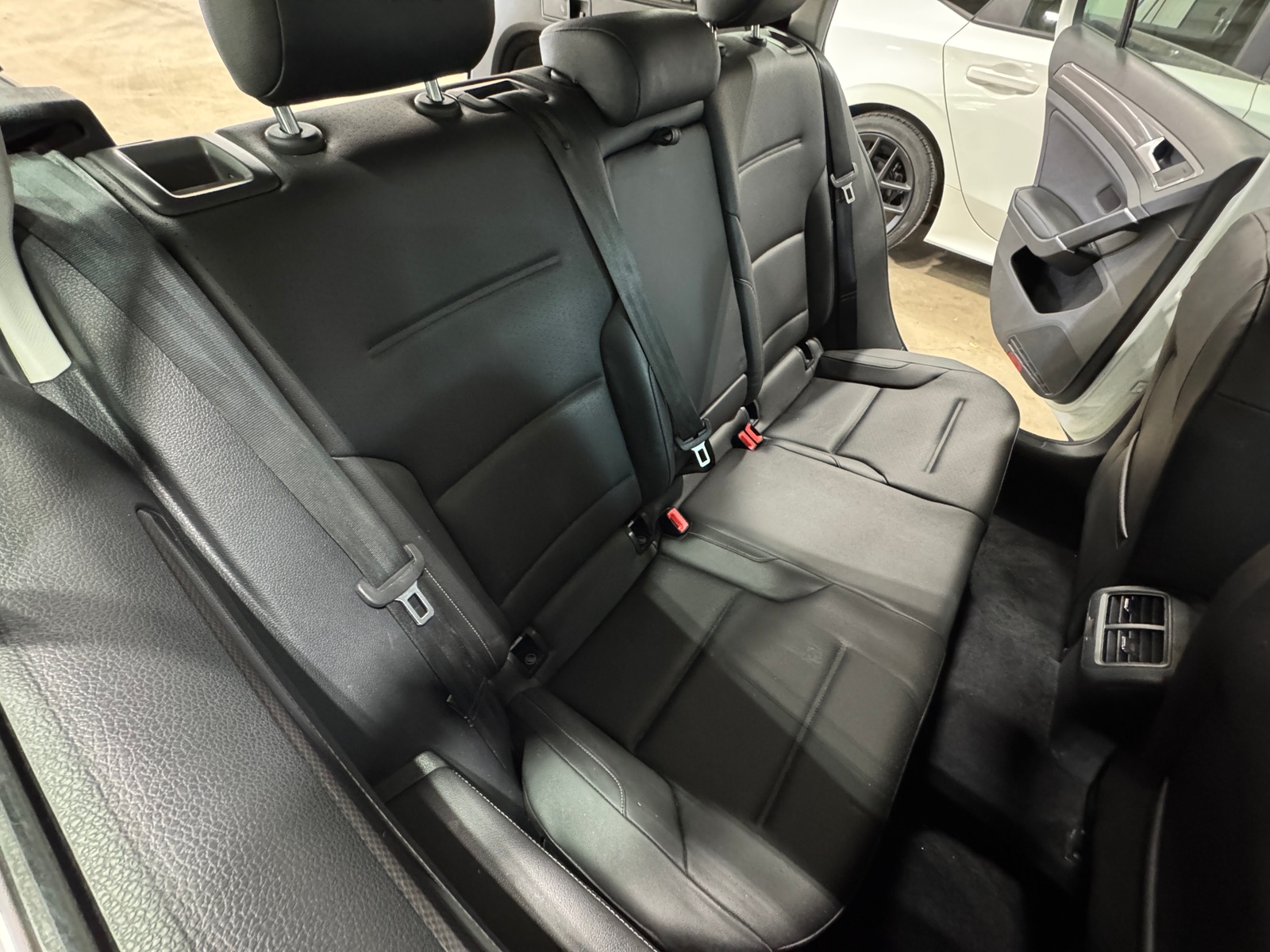 Thumbnail: 2017 Volkswagen Golf - 5