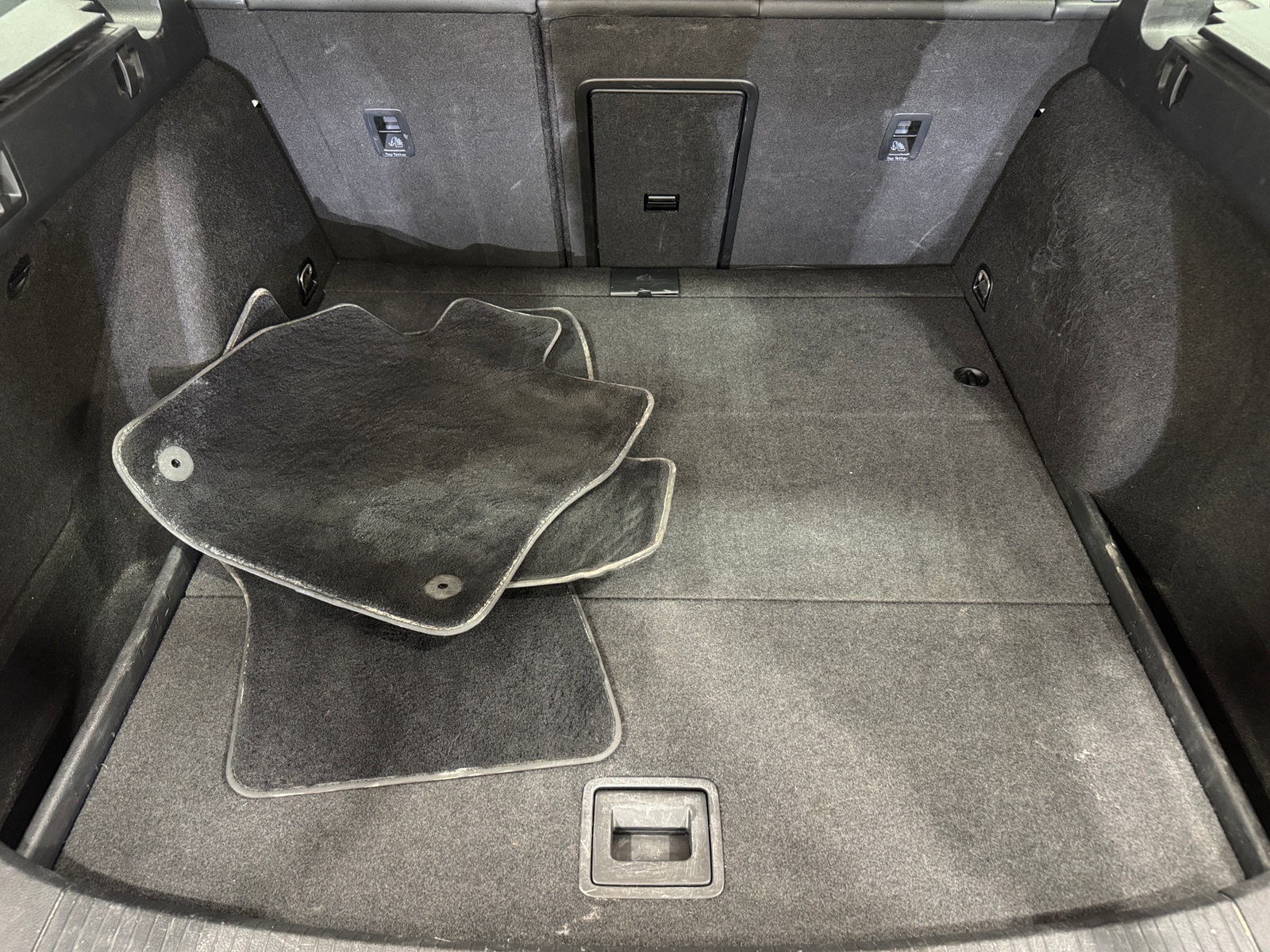 Thumbnail: 2017 Volkswagen Golf - 6