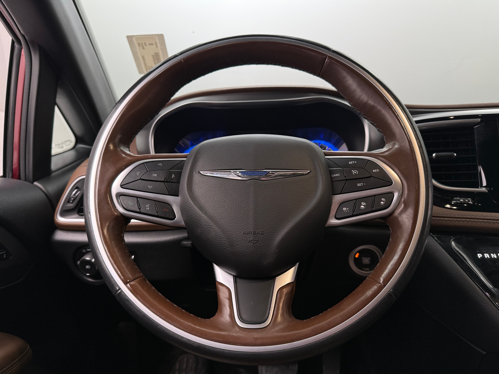 Thumbnail: 2020 Chrysler Pacifica - 4