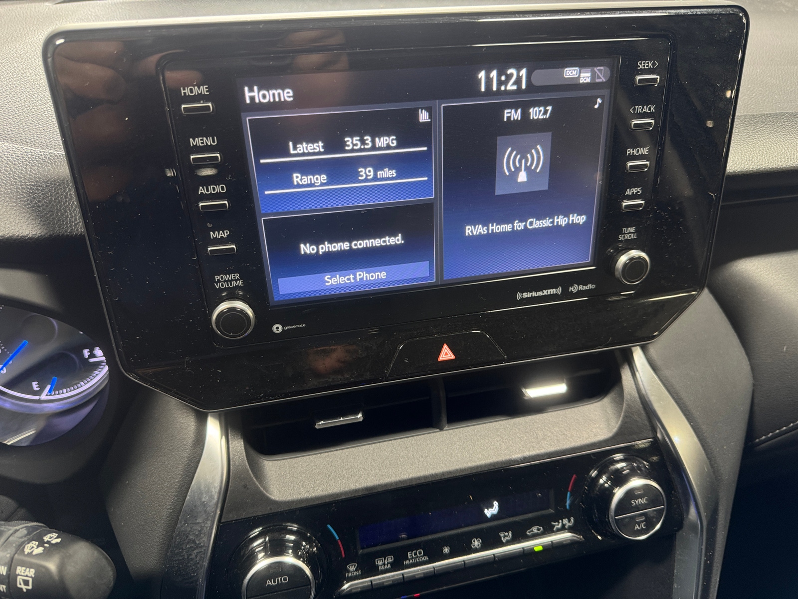 Thumbnail: 2022 Toyota Venza - 4