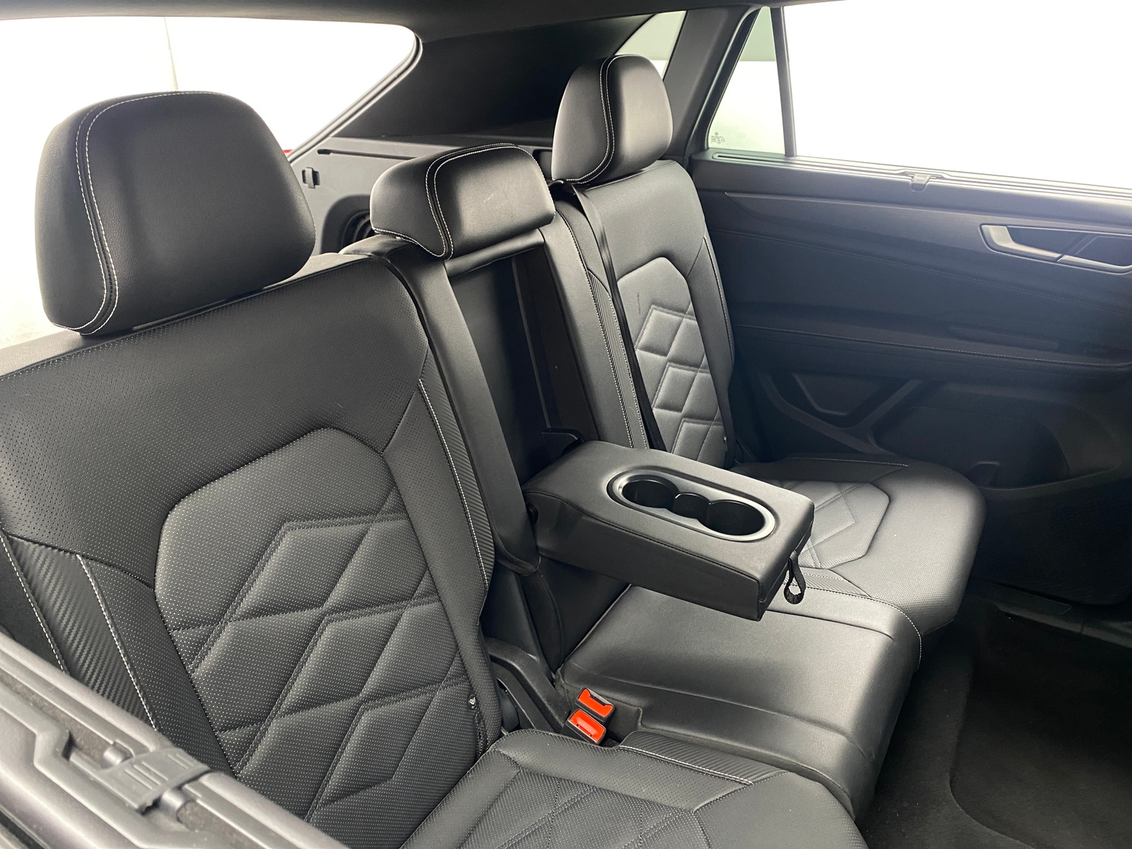 Thumbnail: 2025 Volkswagen Atlas - 6