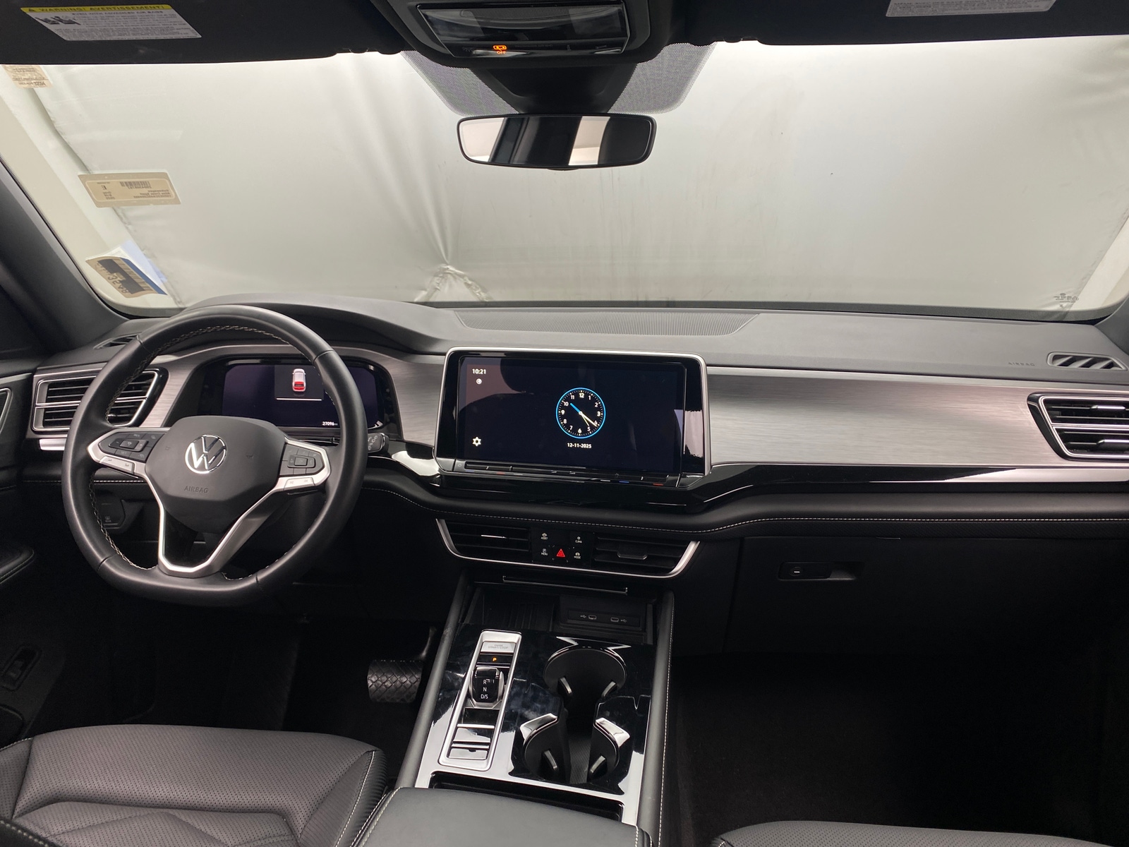 Thumbnail: 2025 Volkswagen Atlas - 3