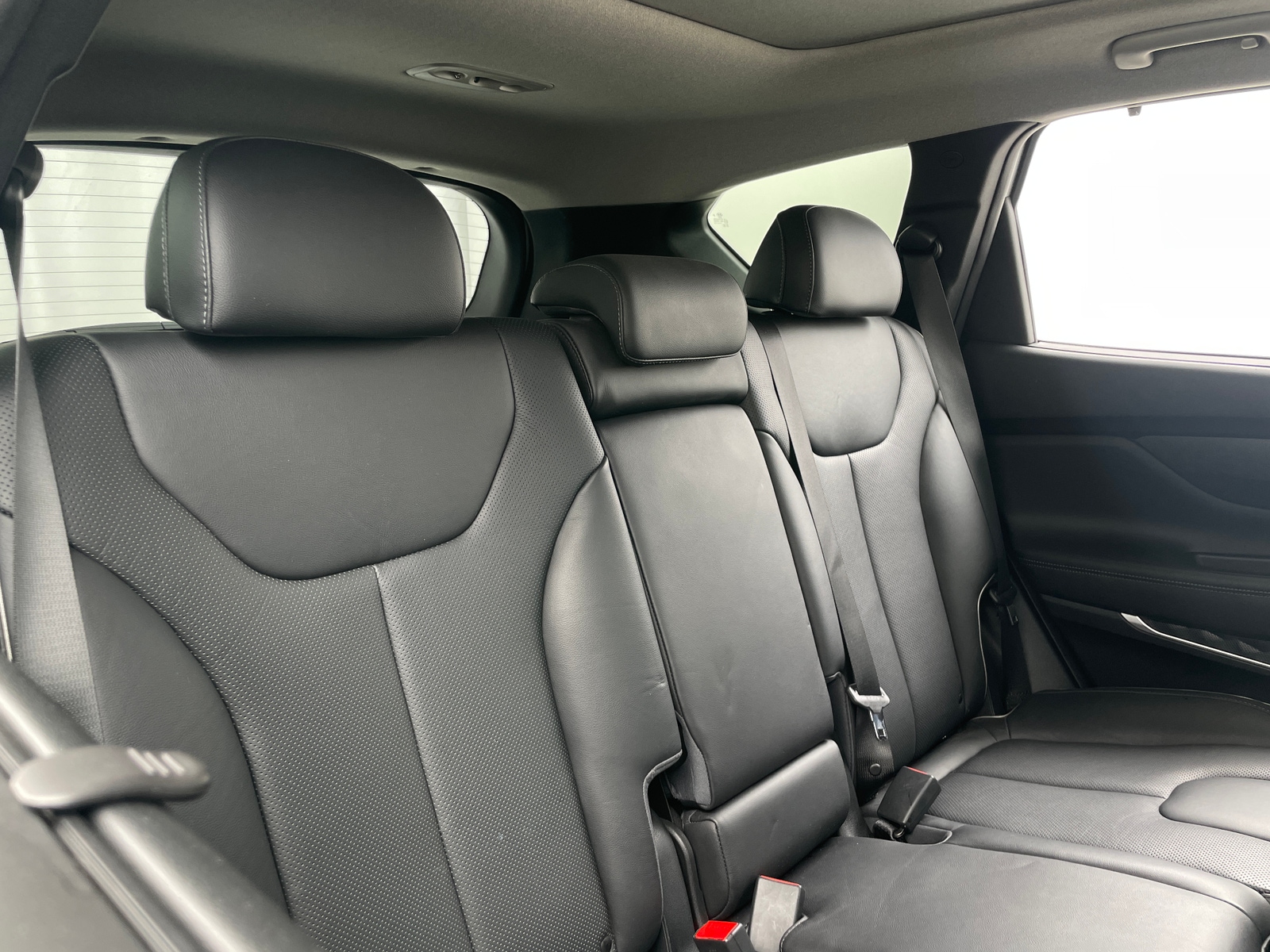 Thumbnail: 2022 Hyundai Santa Fe - 5