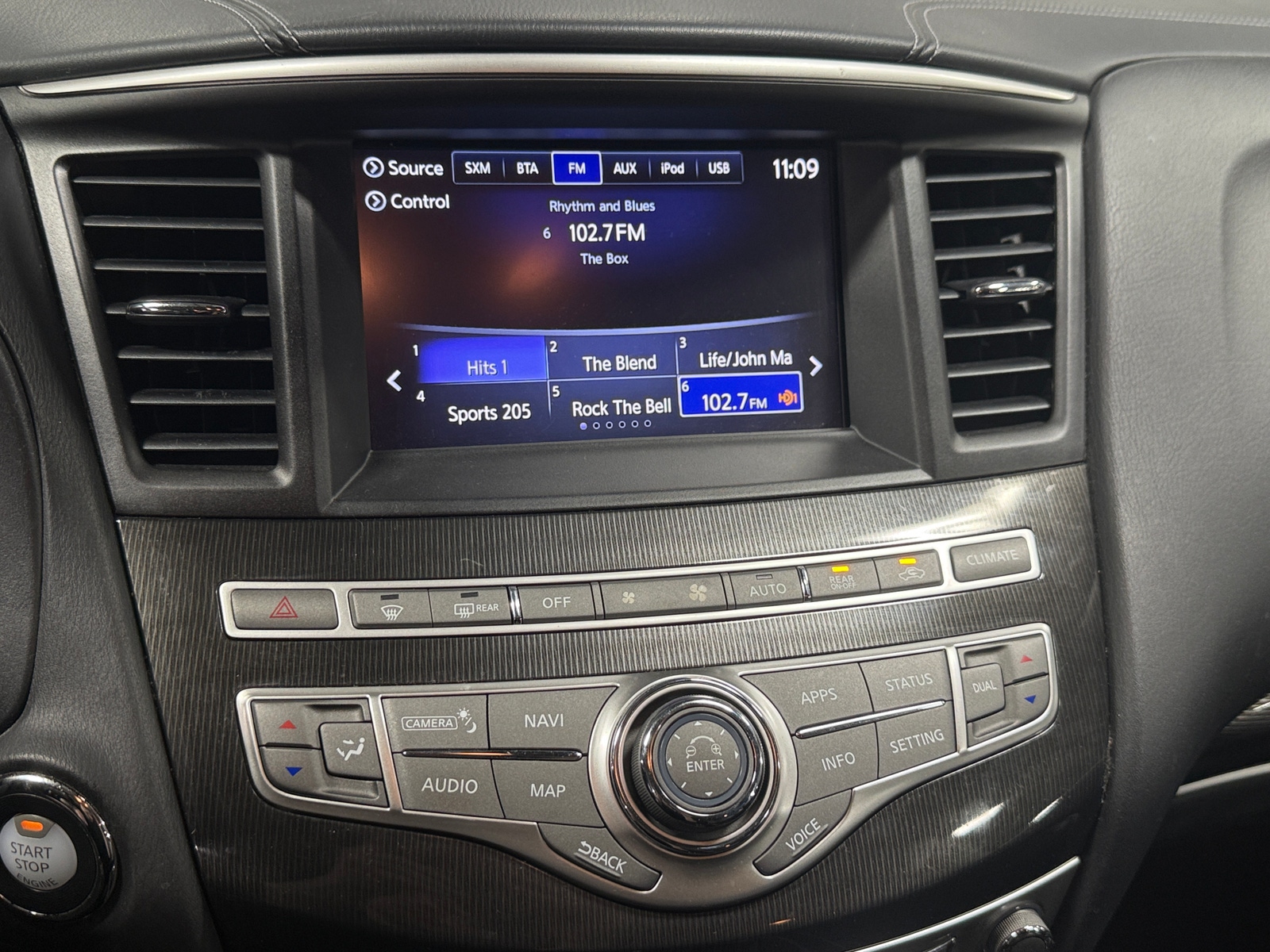 Thumbnail: 2018 INFINITI QX60 - 3