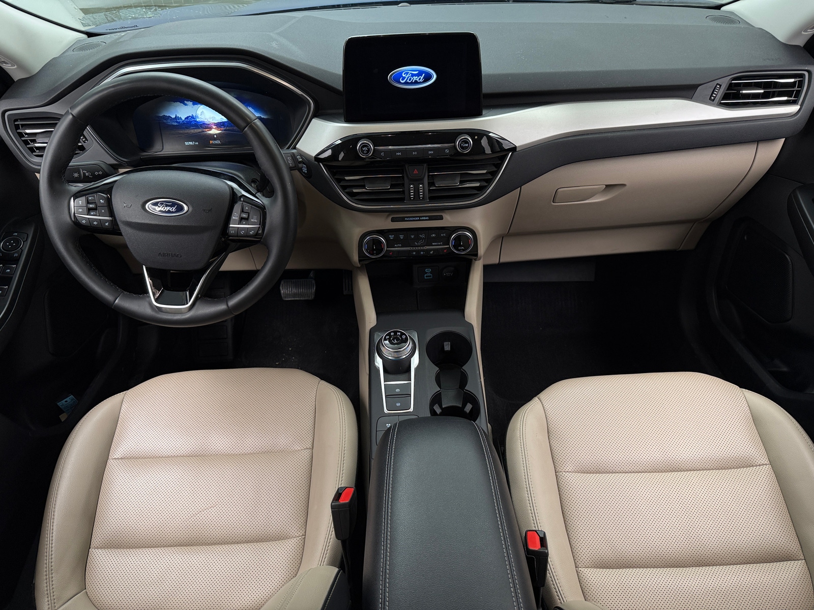 Thumbnail: 2022 Ford Escape - 2