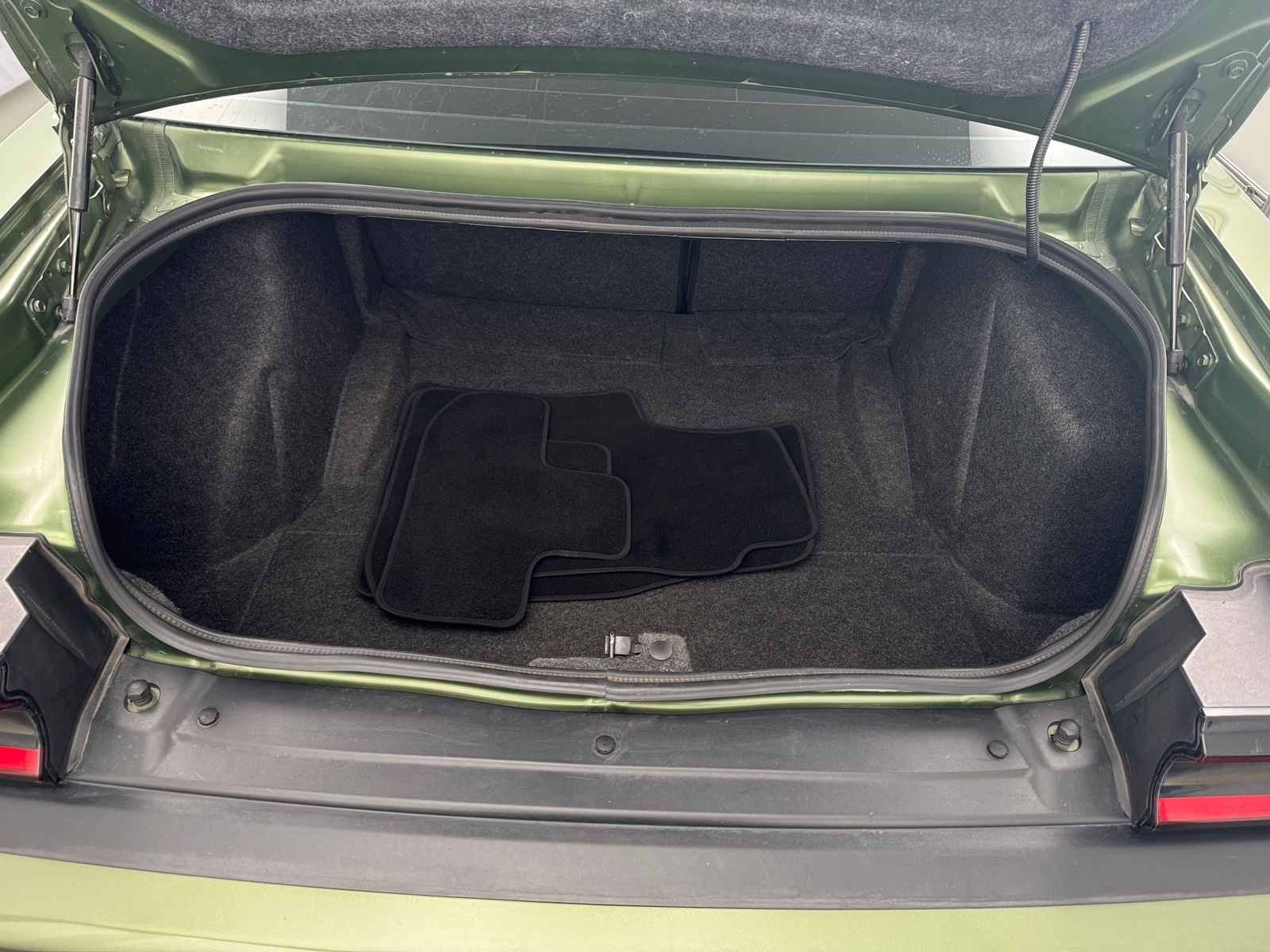 Thumbnail: 2021 Dodge Challenger - 5