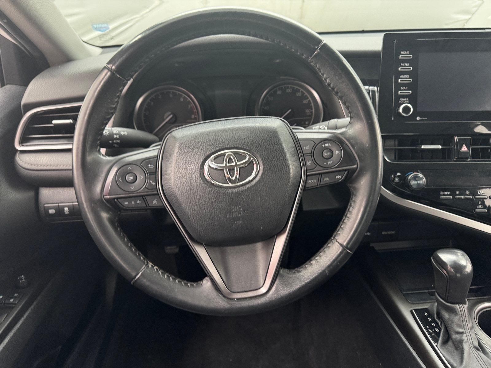 Thumbnail: 2022 Toyota Camry - 5