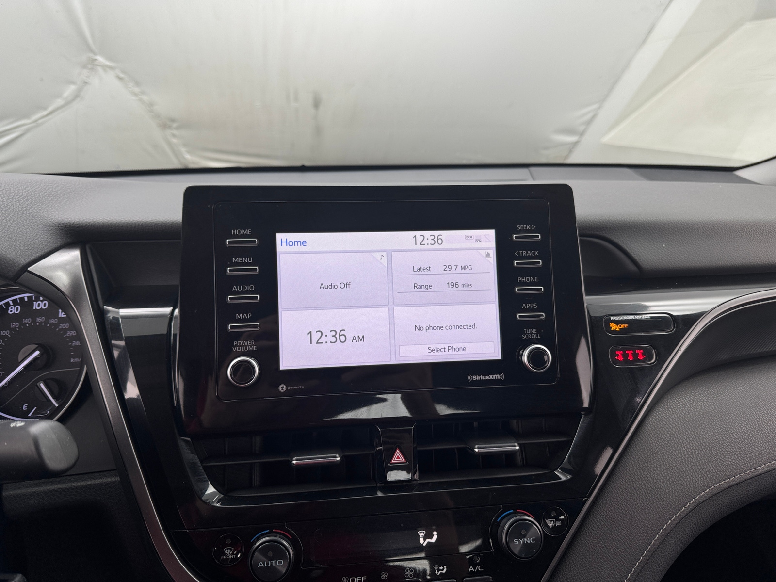 Thumbnail: 2022 Toyota Camry - 4