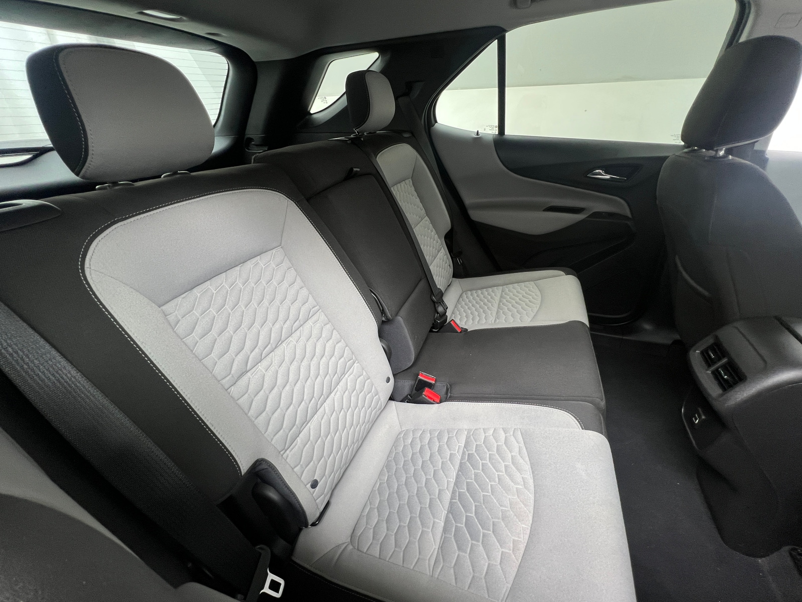 Thumbnail: 2019 Chevrolet Equinox - 6