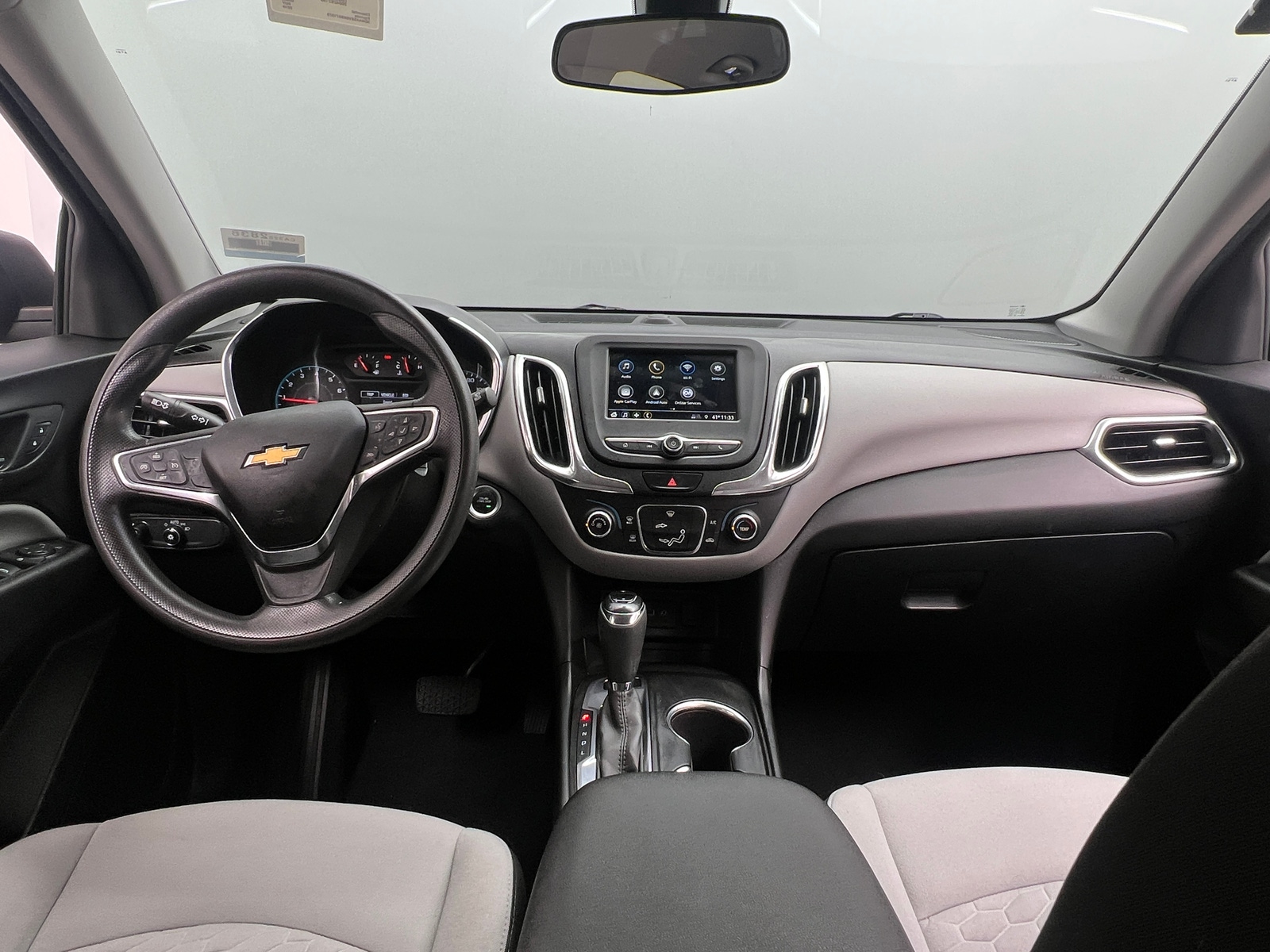 Thumbnail: 2019 Chevrolet Equinox - 3