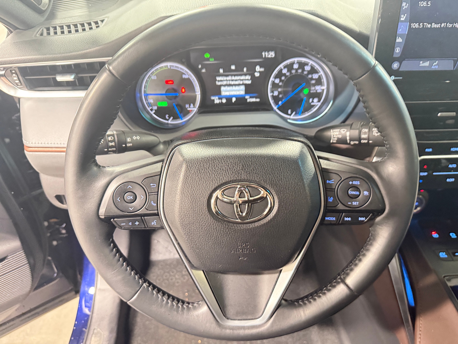 Thumbnail: 2022 Toyota Venza - 5