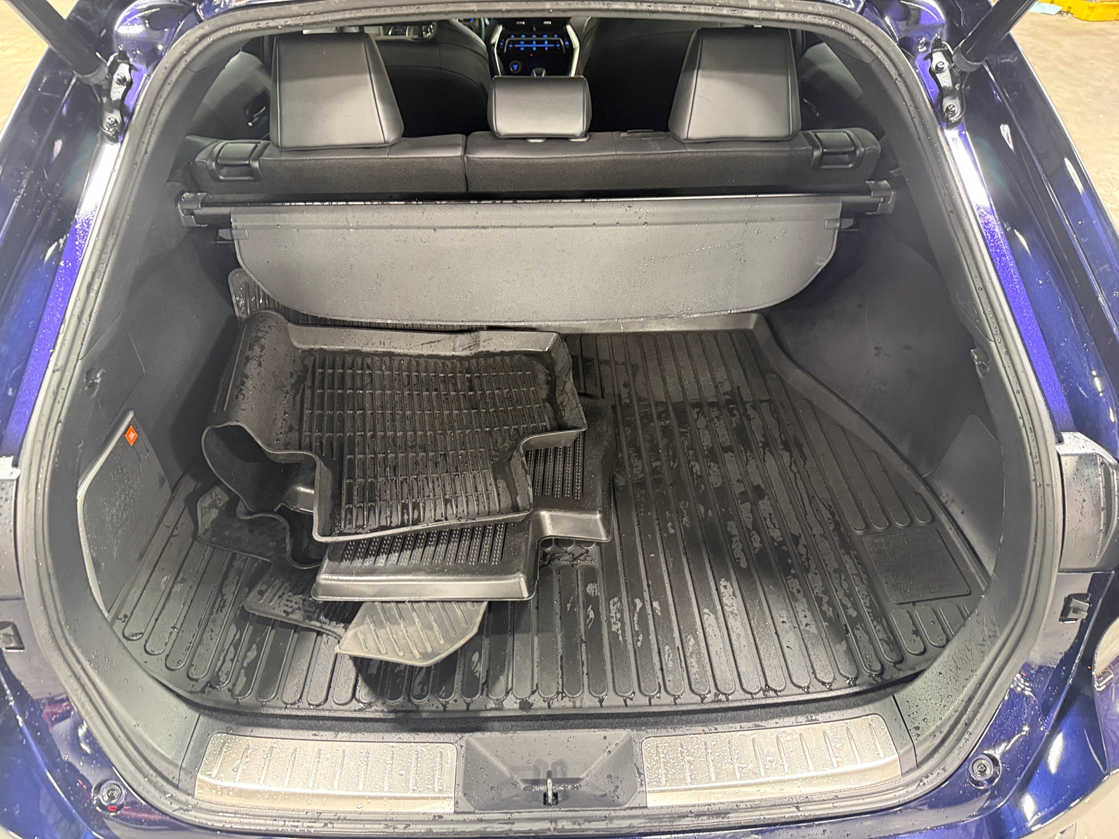 Thumbnail: 2022 Toyota Venza - 7