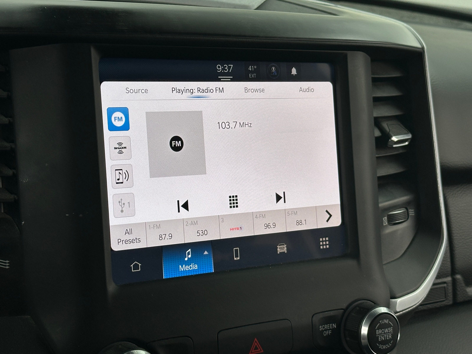 Thumbnail: 2022 RAM 1500 - 4