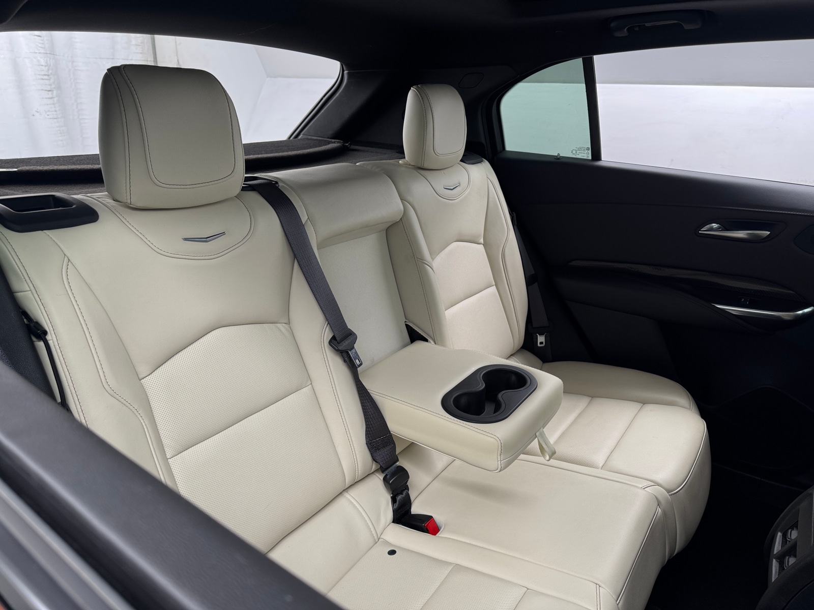 Thumbnail: 2019 Cadillac XT4 - 5