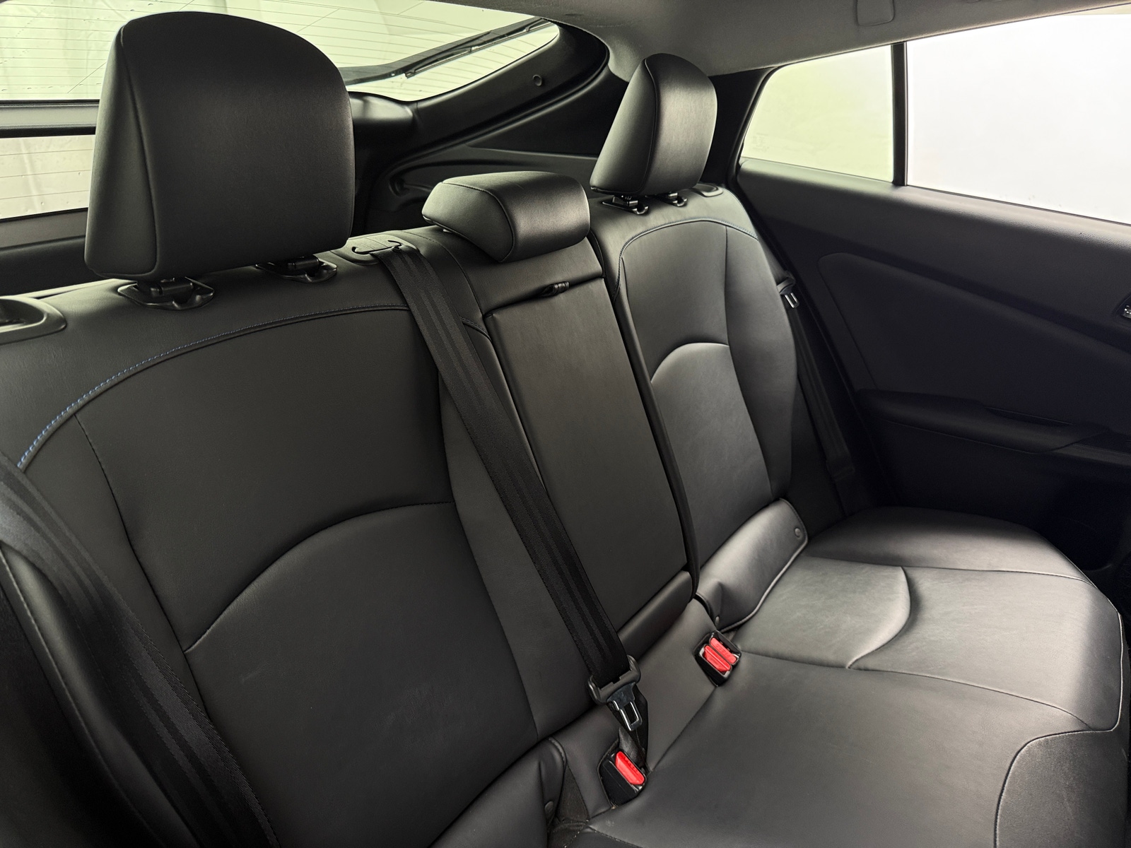 Thumbnail: 2017 Toyota Prius - 5