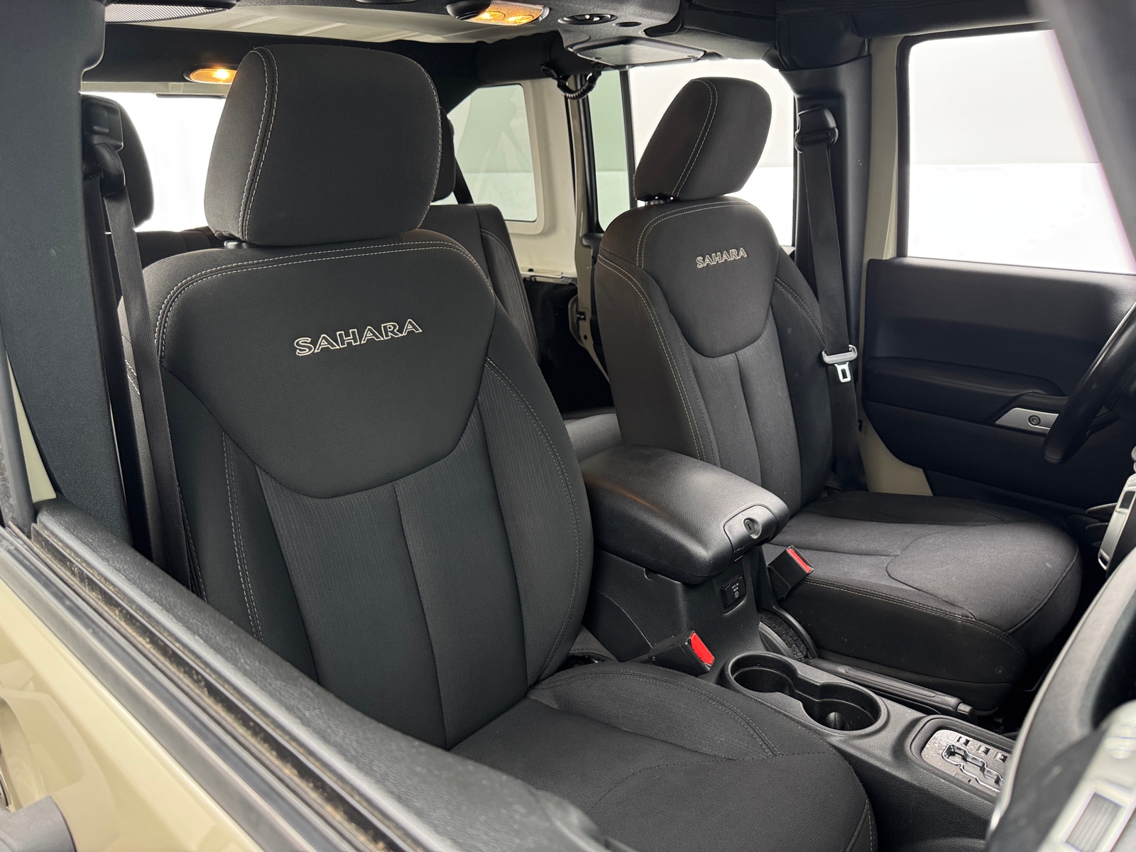 Thumbnail: 2017 Jeep Wrangler - 2