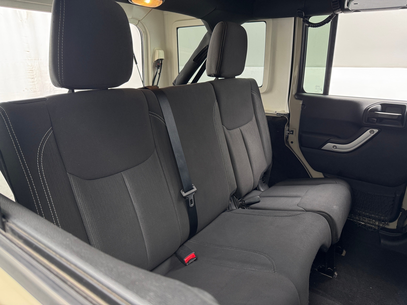 Thumbnail: 2017 Jeep Wrangler - 6