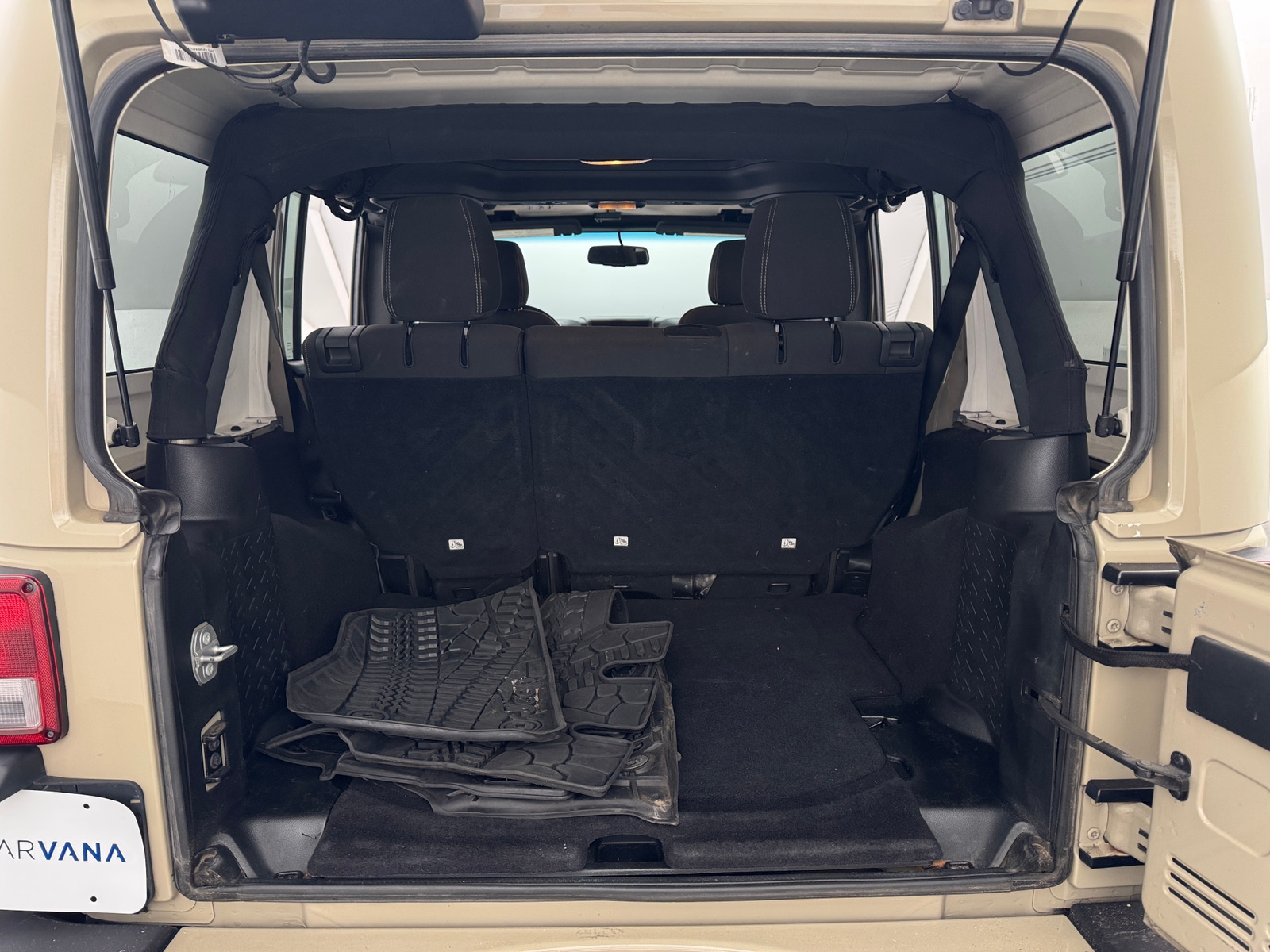 Thumbnail: 2017 Jeep Wrangler - 7