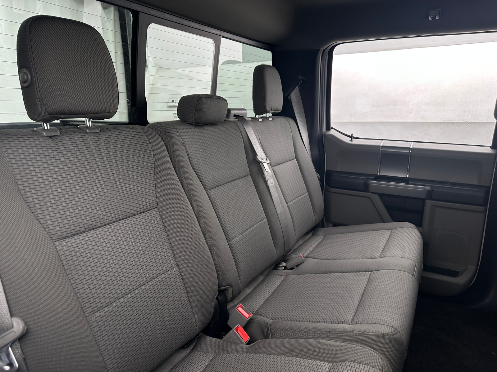 Thumbnail: 2019 Ford Econoline - 6