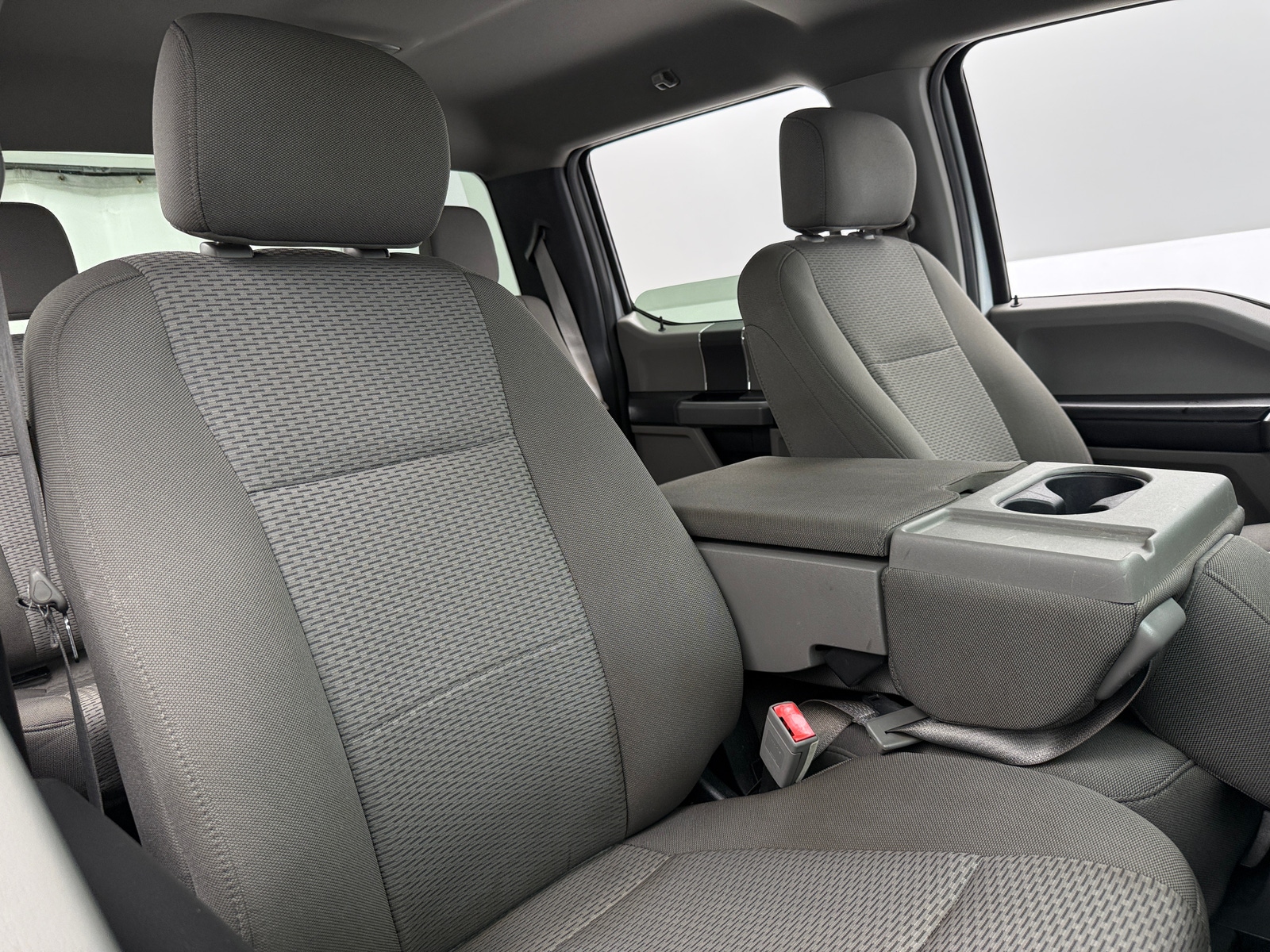 Thumbnail: 2018 Ford Econoline - 2