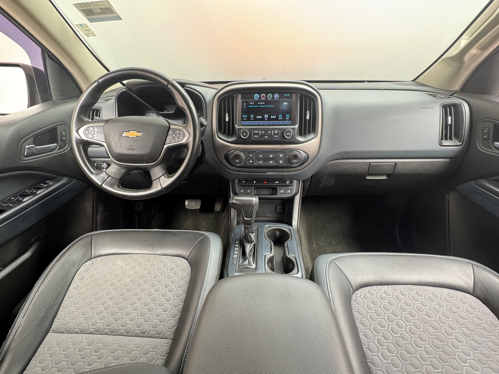 Thumbnail: 2016 Chevrolet Colorado - 3