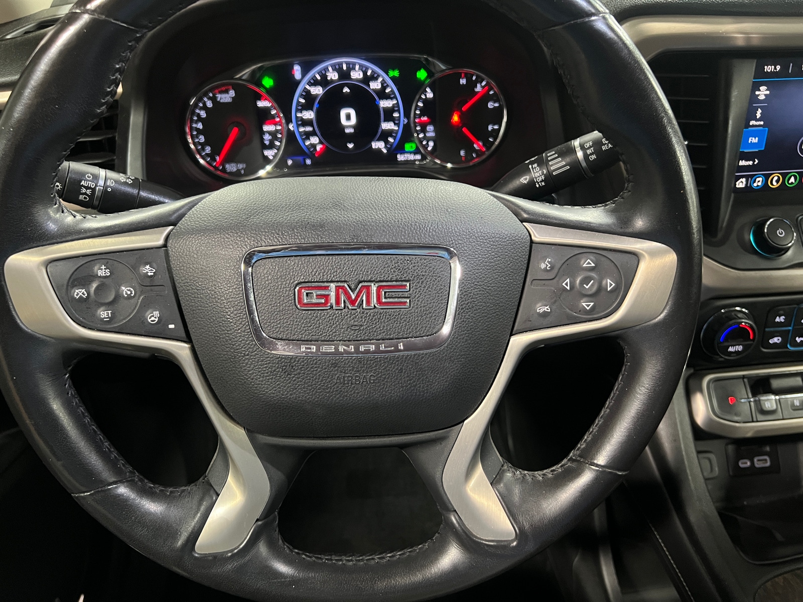 Thumbnail: 2020 GMC Acadia - 4