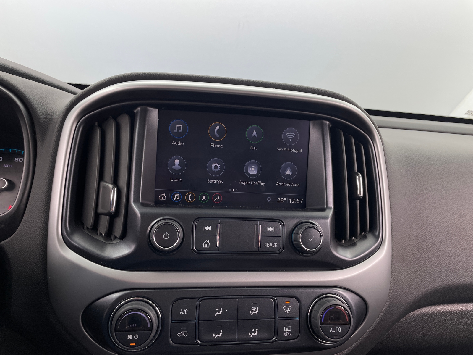 Thumbnail: 2022 Chevrolet Colorado - 3