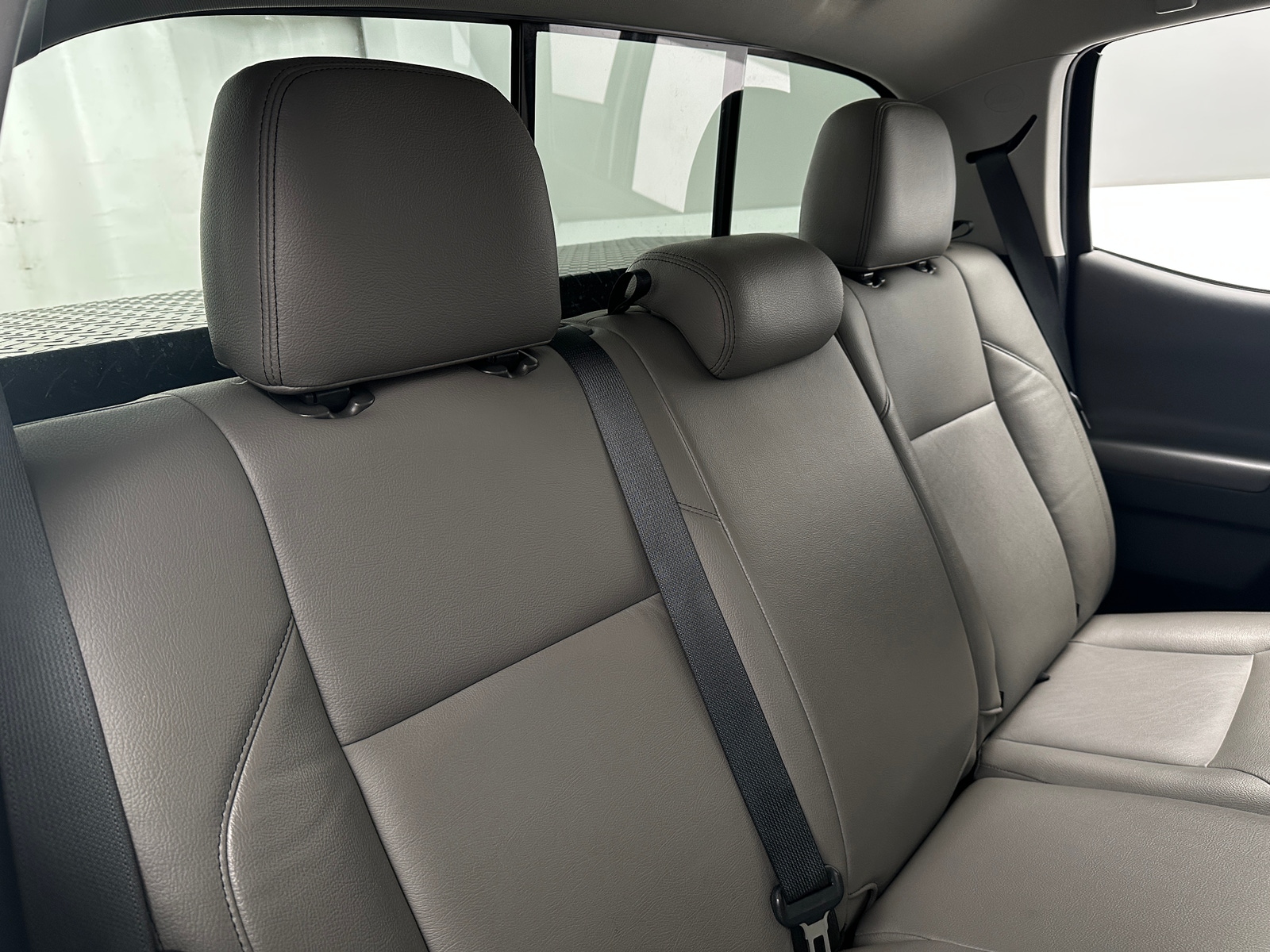 Thumbnail: 2021 Toyota Tacoma - 6